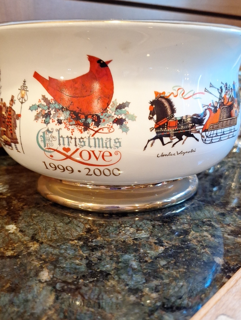 Vintage Charles Wysocki Christmas Love 1999-2000 Holiday Bowl Teleflora W/ Liner